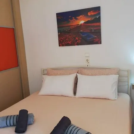 Vaso House Apartment *